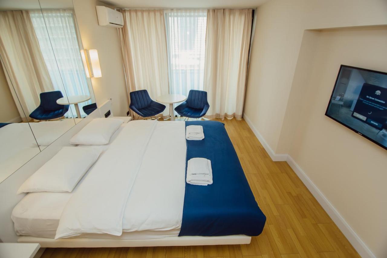Premium Aparthotel With Sea View 巴统 外观 照片