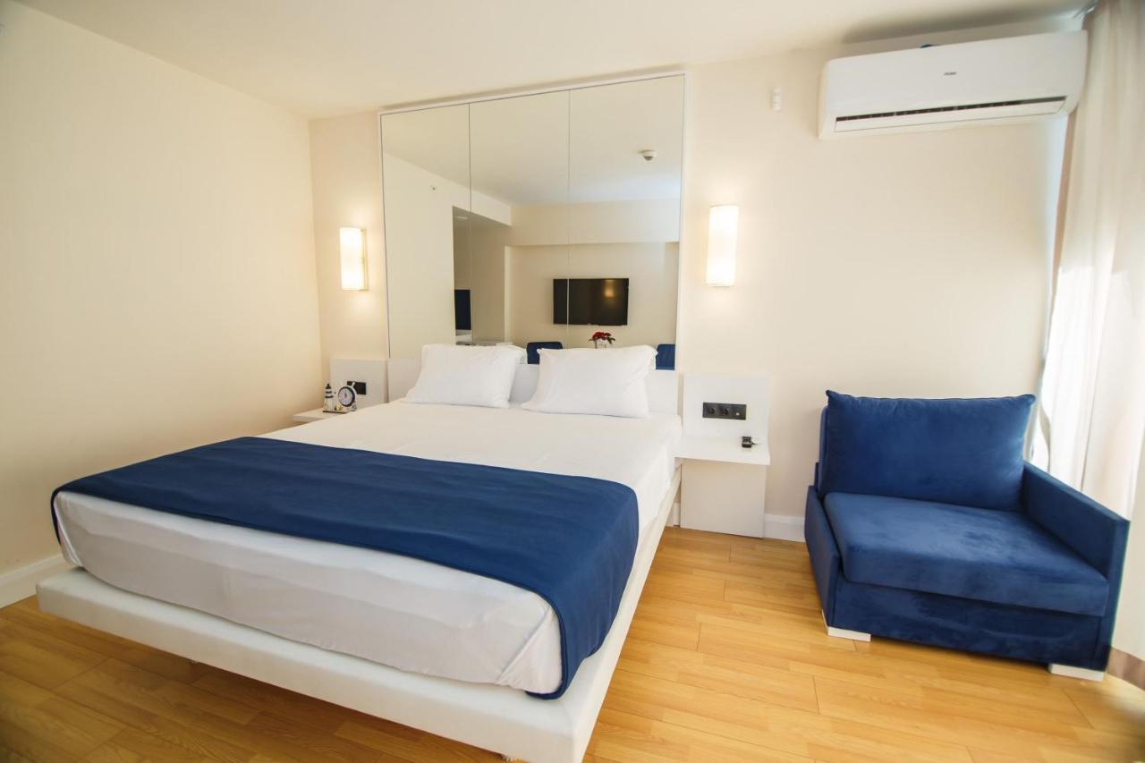 Premium Aparthotel With Sea View 巴统 外观 照片